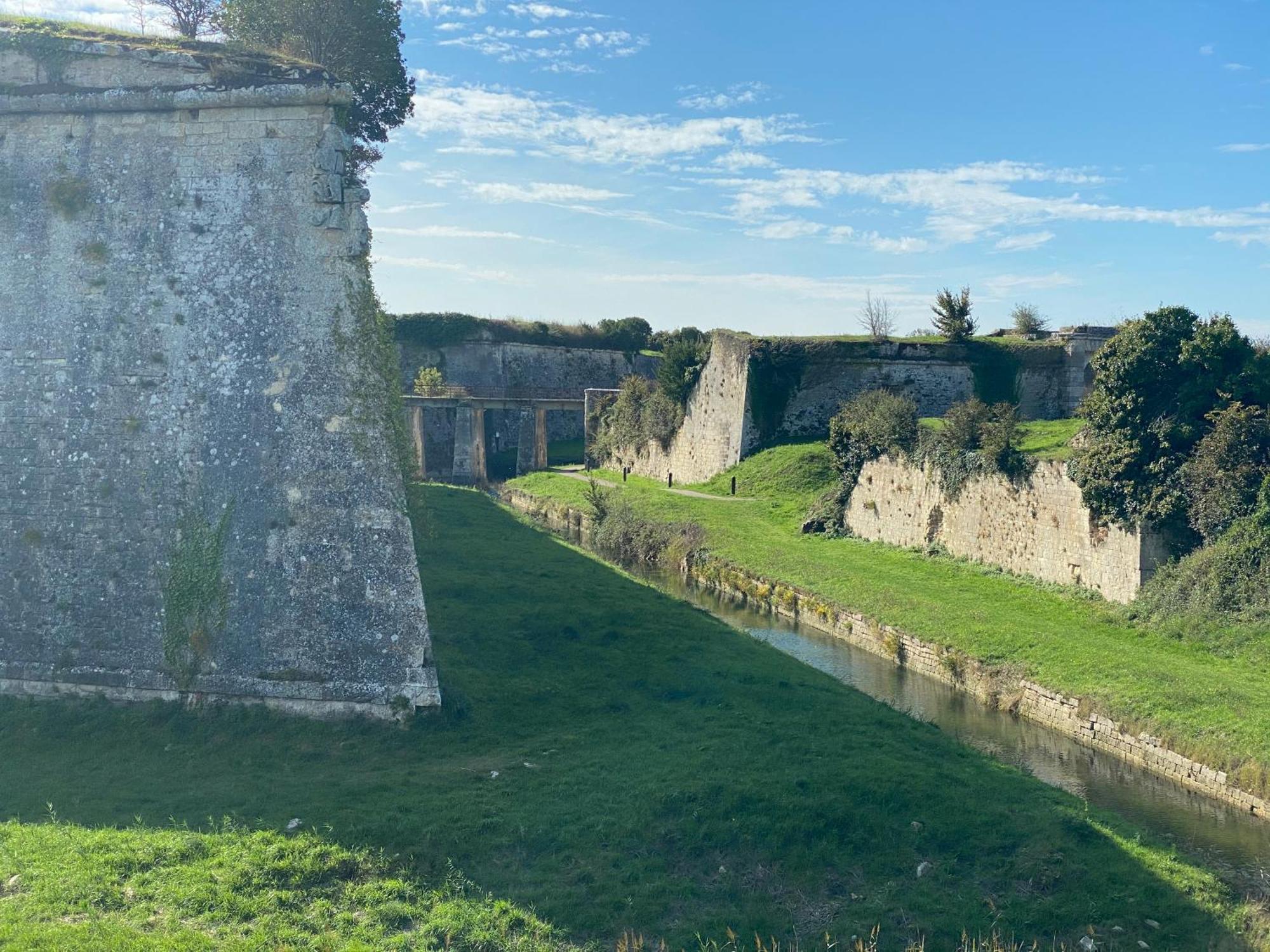 Le Village des Amareyeurs - Ile d'Oléron - Maison classé 3 étoiles avec piscine Le Château-dʼOléron Exterior foto